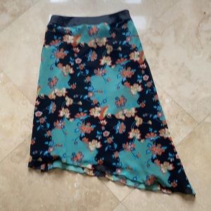Vintage floral asymmetrical skirt